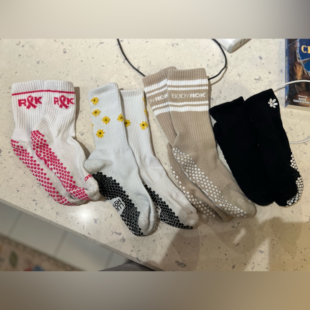 Pilates grip non slip socks 
Bodyrok & lucky honey